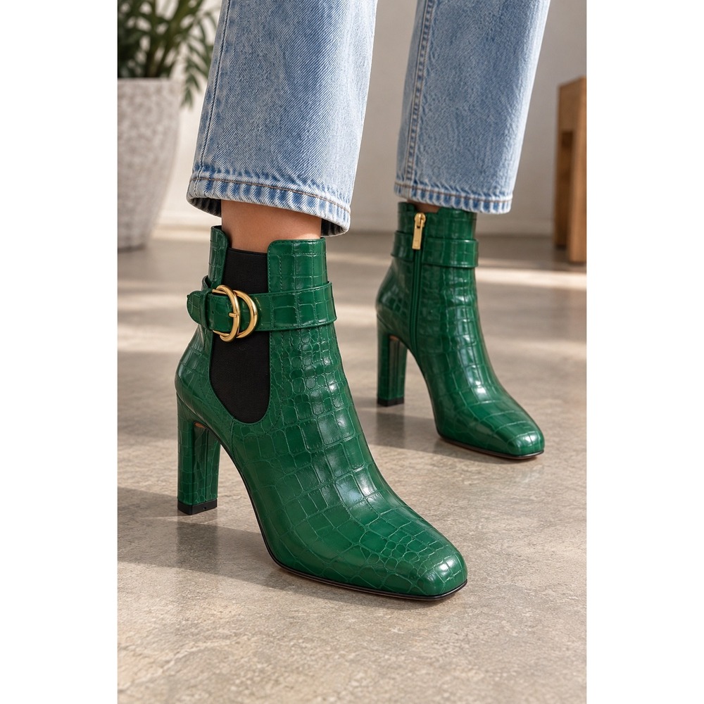 New York & Company Green Croc Embossed Ankle Boots Block Heel Pointed Toe 7.5